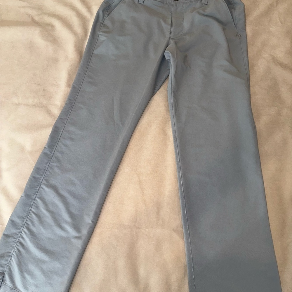 Under Armour Men's Light Gray Chinos